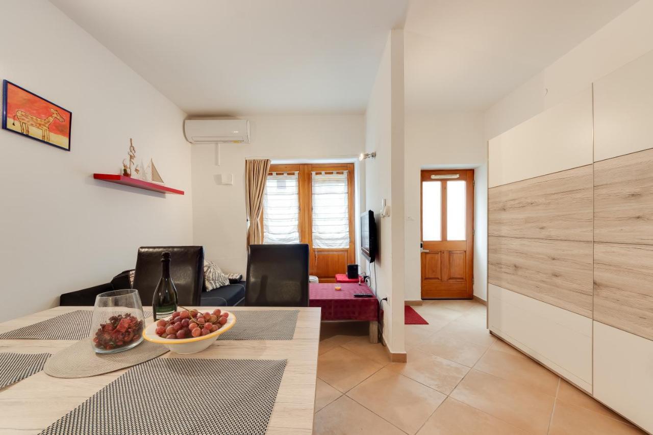 Piran Punta Beach Apartment Eksteriør bilde