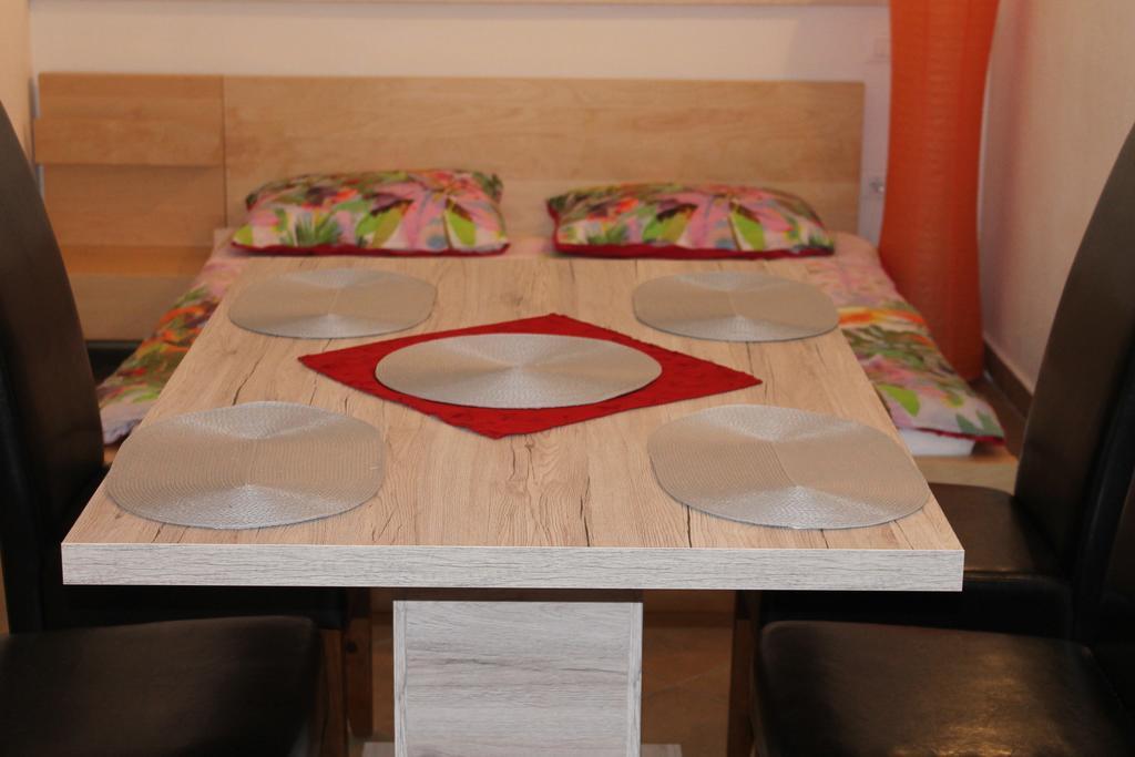 Piran Punta Beach Apartment Eksteriør bilde